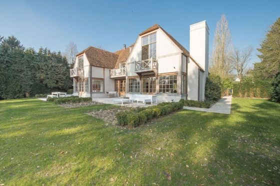 ऑस्ट्रेलिया मानक पैनलकृत प्रणाली लक्जरी लाइट स्टील फ्रेम पूर्वनिर्मित घर